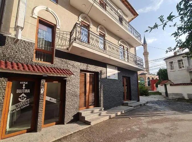 酒店 Bujtina 31